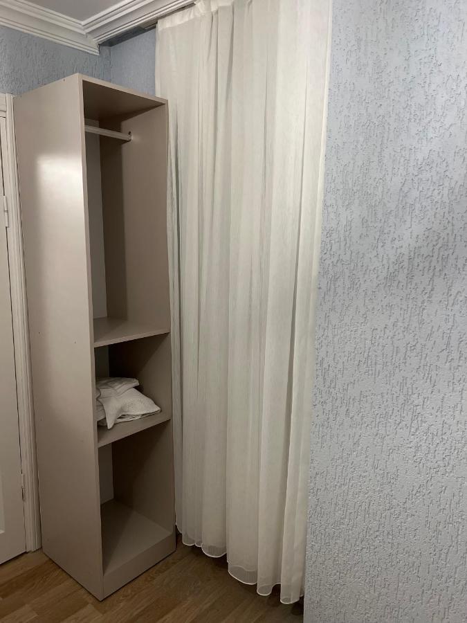Ikbal Apart Hotel Istanboel Buitenkant foto