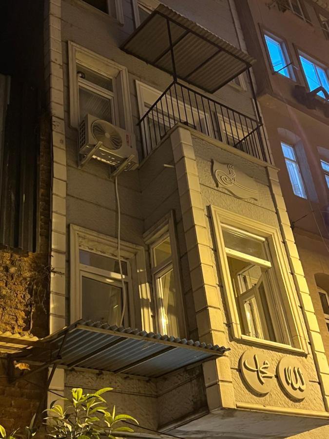 Ikbal Apart Hotel Istanboel Buitenkant foto